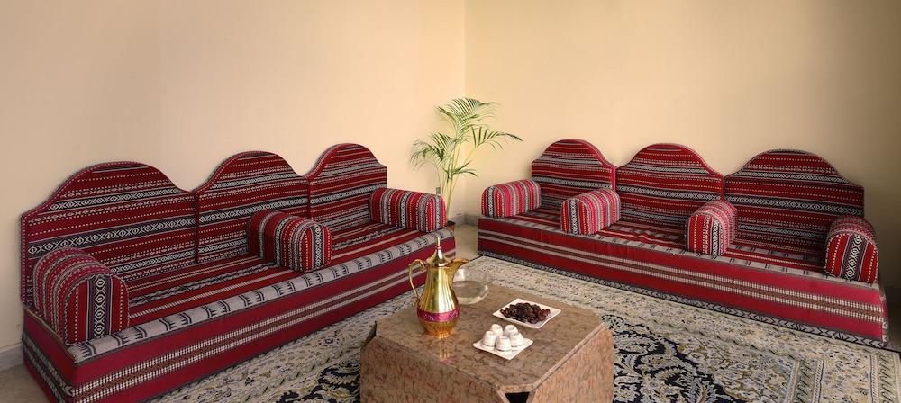 Resort Sur Beach Holiday Екстер'єр фото