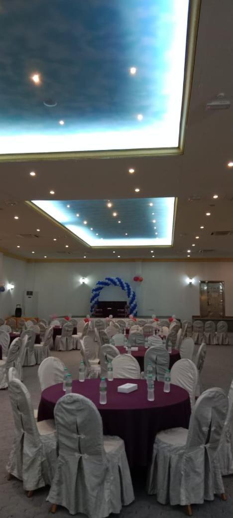 Resort Sur Beach Holiday Екстер'єр фото