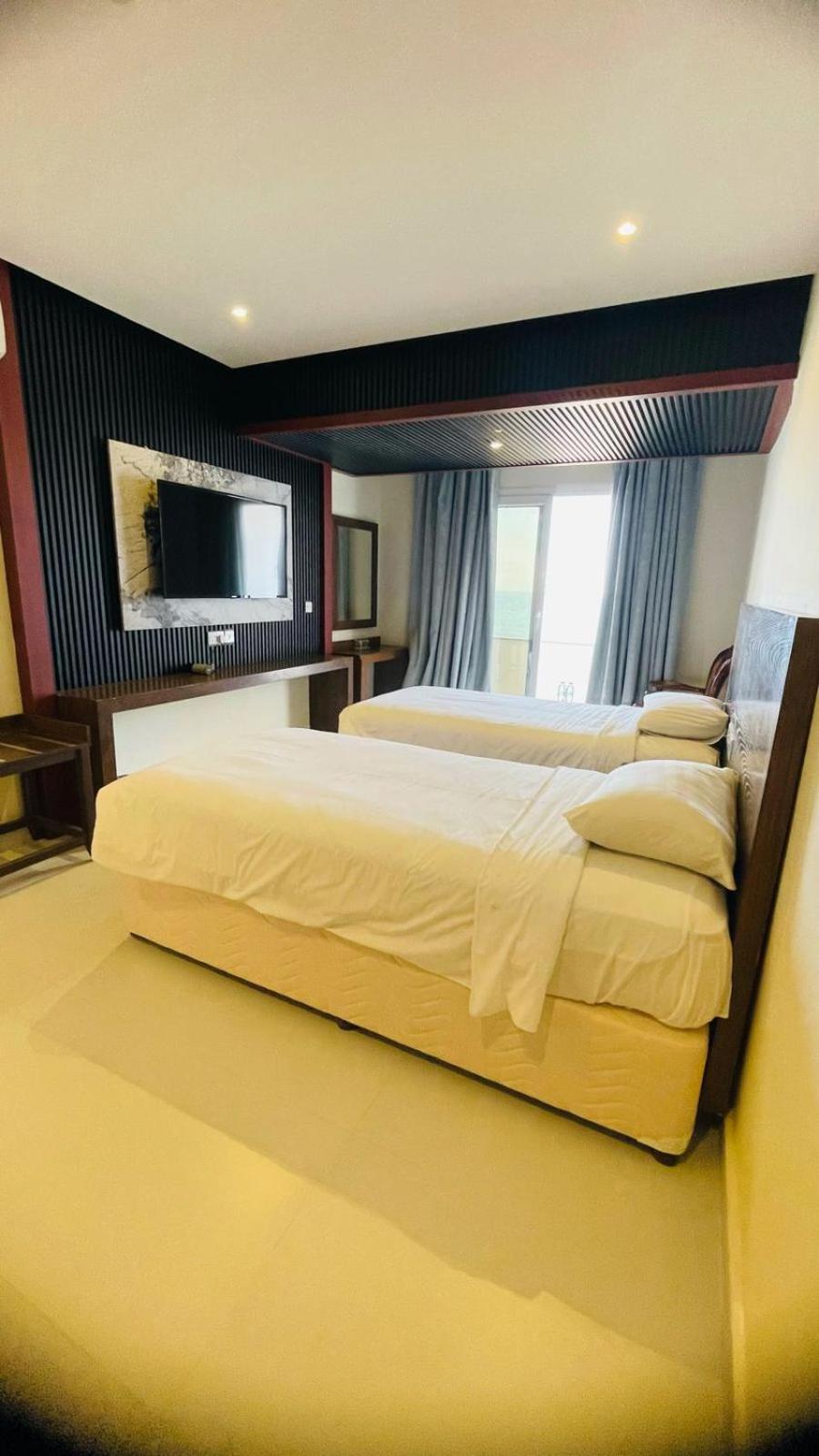 Resort Sur Beach Holiday Екстер'єр фото