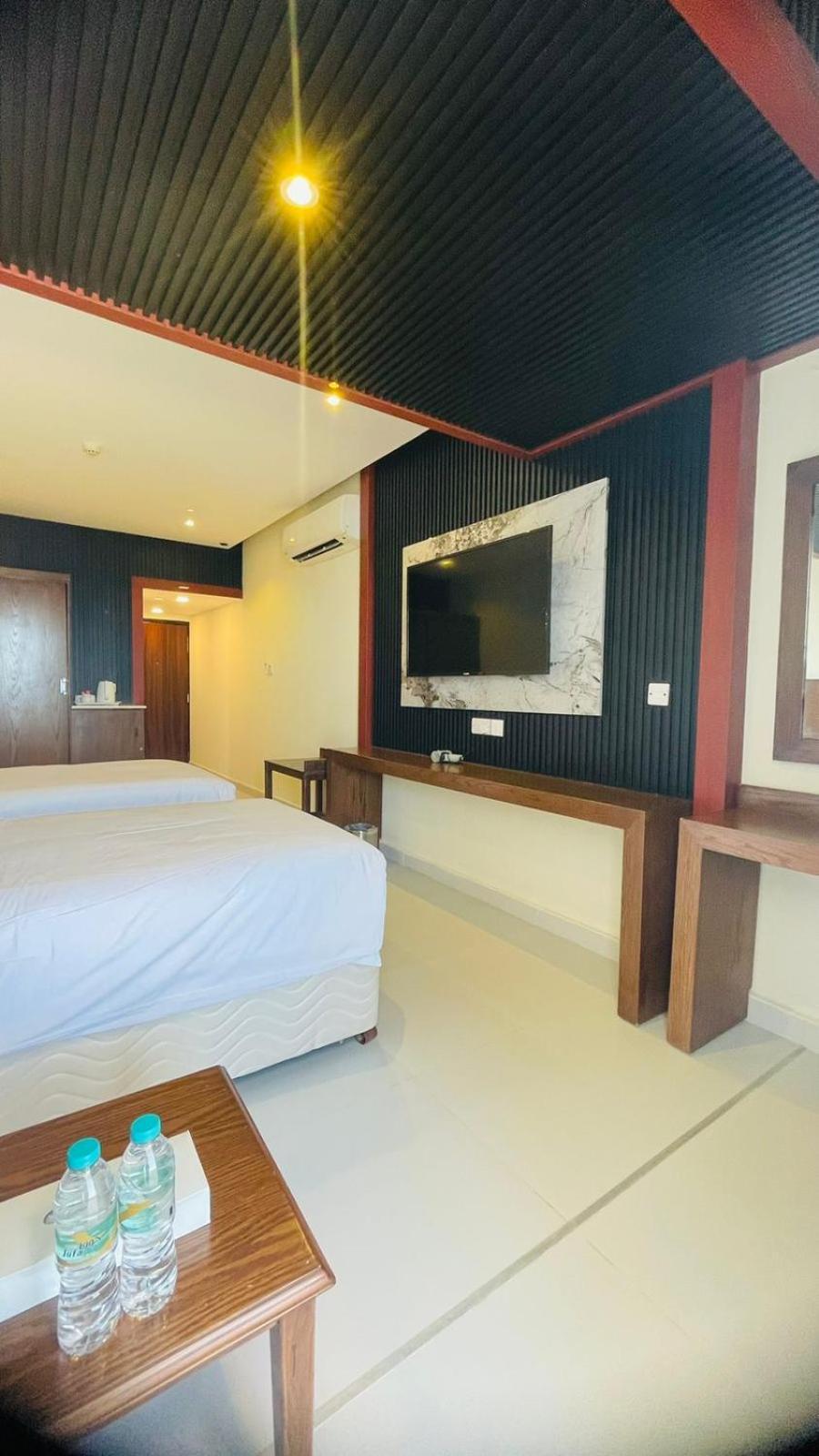 Resort Sur Beach Holiday Екстер'єр фото